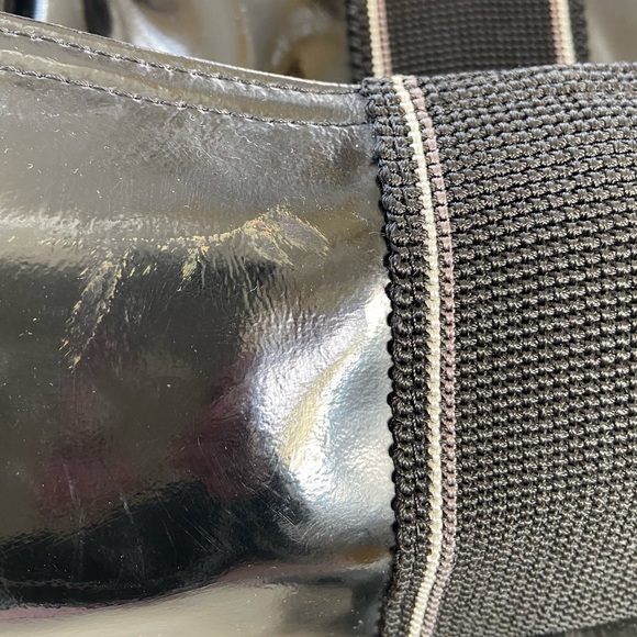 Atos Lombardini patent leather italy strap handbag - Picture 11 of 16